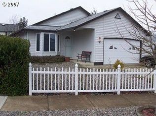 585 SE 68th Ave, Hillsboro, OR 97123