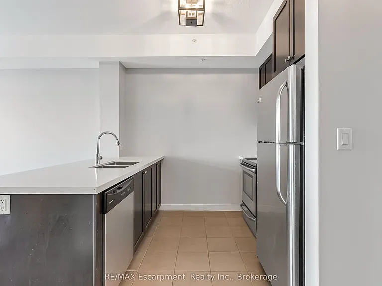 5010 Corporate Dr #313 — Photo 19