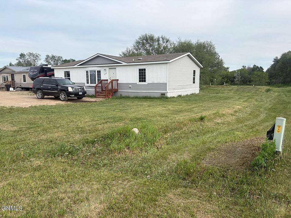 1st image of 804 35th St E