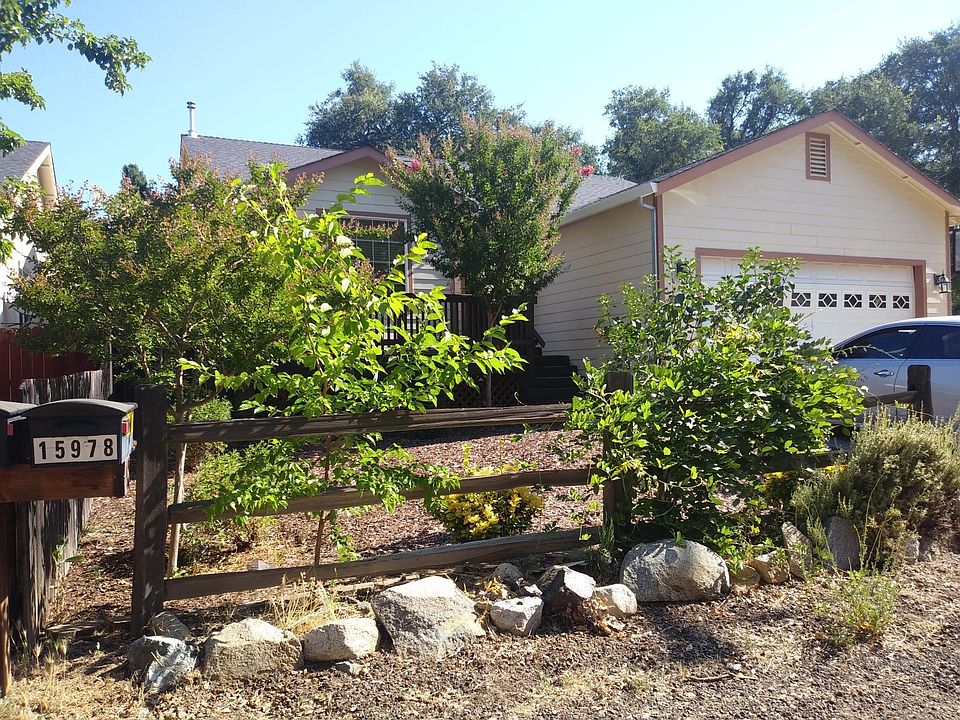 1st image of 15978 24th Ave