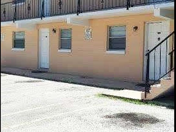 2nd image of 125 S Orchard St #211