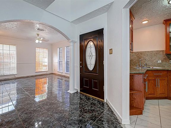 3rd image of 12335 Grove Meadow Dr
