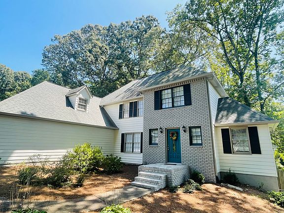 2nd image of 4796 Forest Way Ct NE