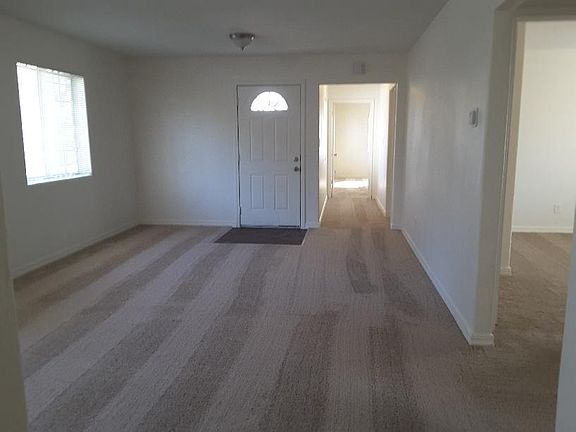 4th image of 431 W 112th St #431