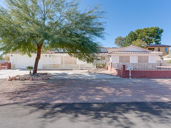 5th image of 2121 Rosanna St