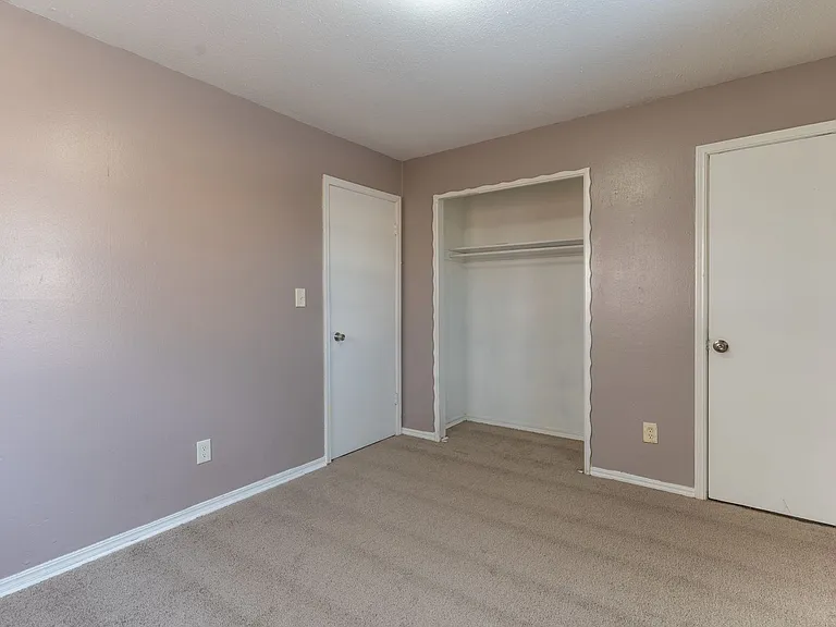 3016 SW 68th St — Photo 11