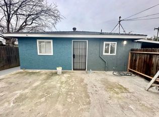 2912 Wilson Rd #B, Bakersfield, CA 93304