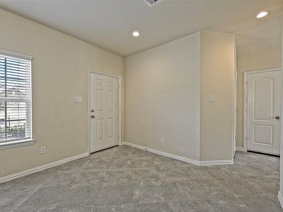 4th image of 5118 Wyatt James Ln