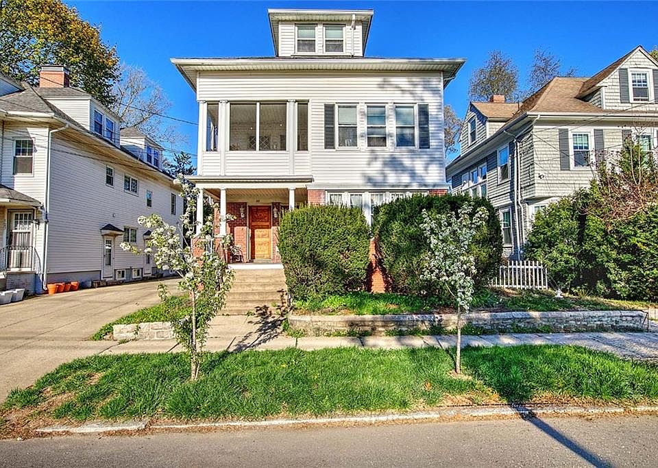 1st image of 117-119 Cole Ave