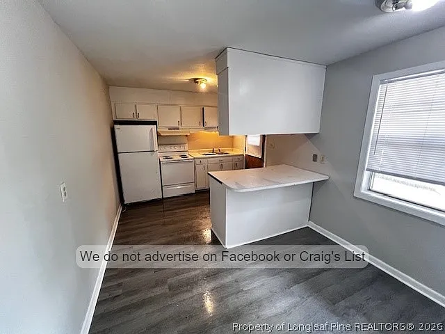 1021 W Rowan St #A — Photo 4