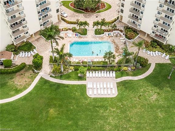 3rd image of 7360 Estero Blvd Ph 2