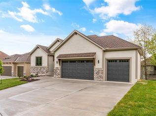 1513 NE Stewart Ct, Lees Summit, MO 64064