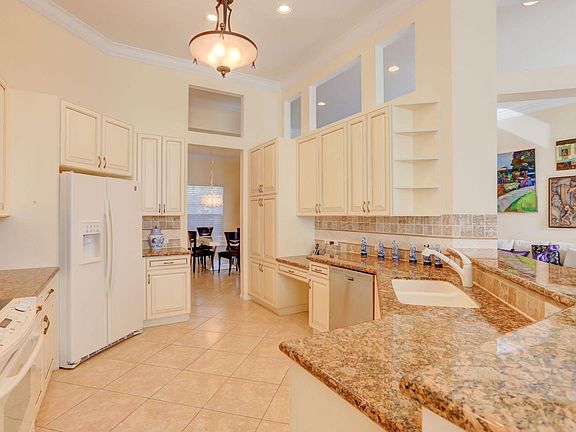 5th image of 12223 Oakvista Dr