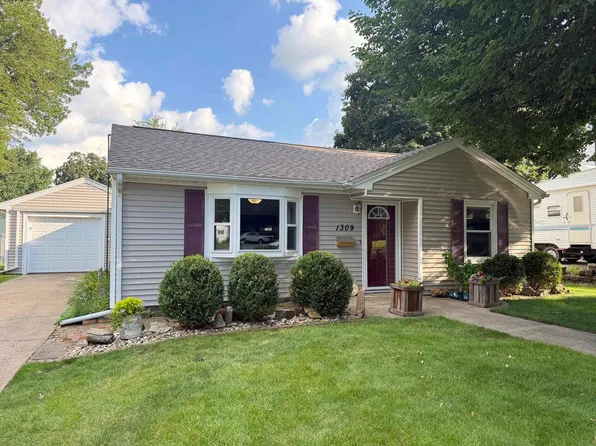 1309 2nd Ave SW, Waverly, IA 50677