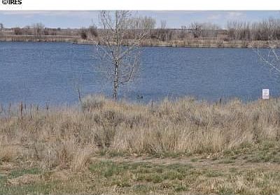 2nd image of 580 Lakeside Pl