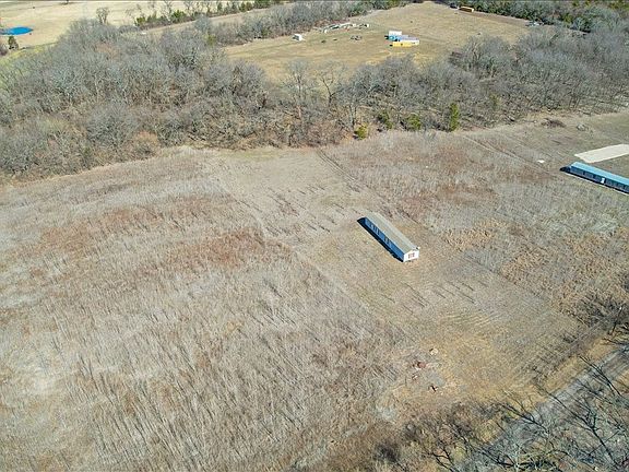 5th image of 2 Gray Bottom Rd