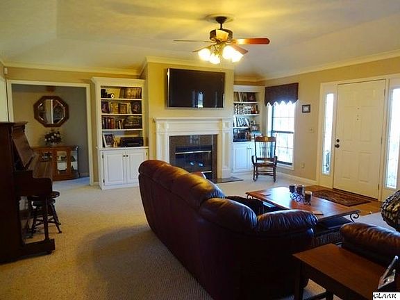 4th image of 4678 Harbor Dr