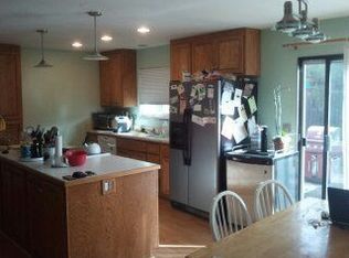 818 Falcon Way, Healdsburg, CA 95448