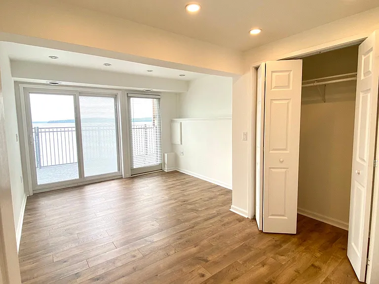 883 E Lakeshore Dr — Photo 12