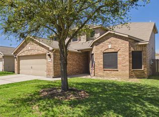 911 Marigold Rd, Baytown, TX 77521