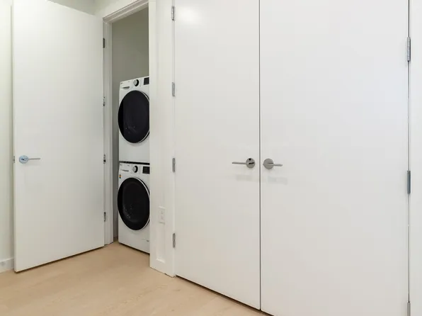 3880 9th Avenue image 6 of 23