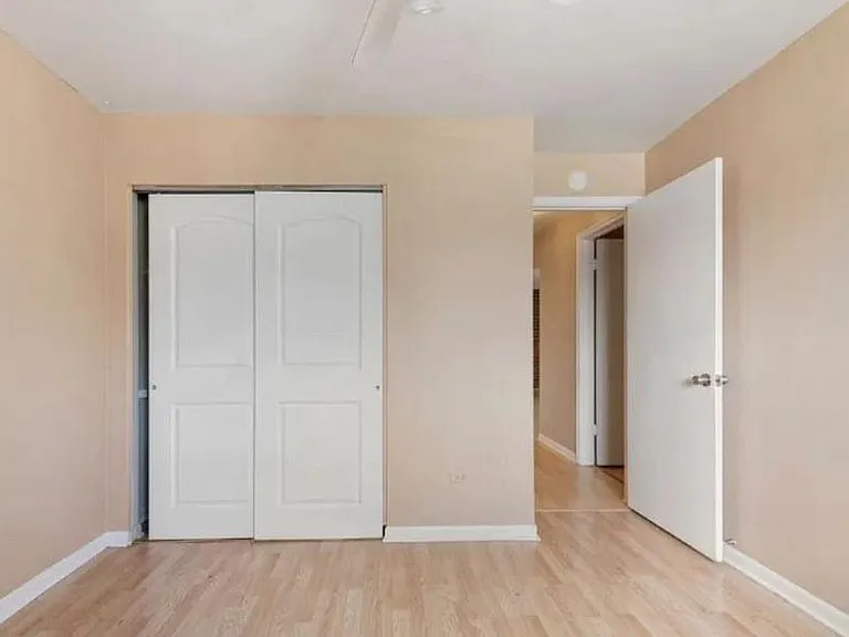 238 E Bailey Rd — Photo 8