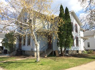 746 Wisconsin St #A, Oshkosh, WI 54901