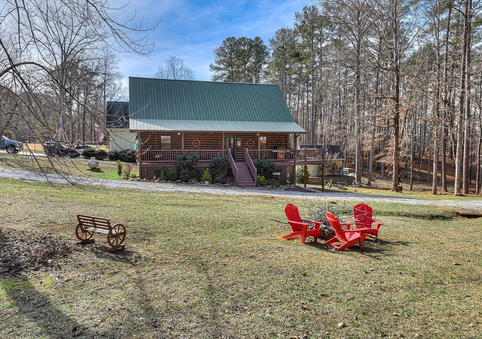 Fully Furnished Monthly Lake Cabin Rental | Available October March — Photo 2