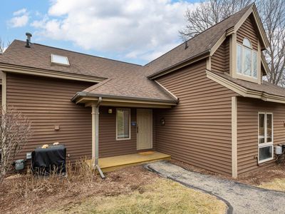123 Walnut Hill Dr, Galena, IL, 61036