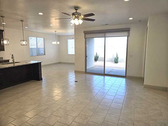 Living area, note all the area is tile for easy cleaning!