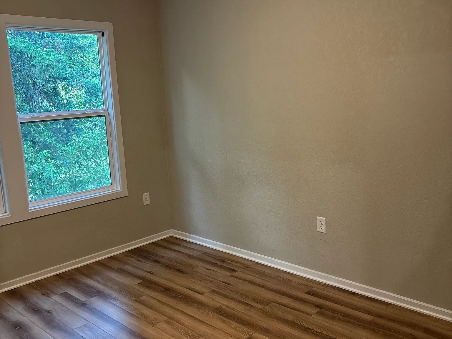 3 bed, 1068 sqft, $1,250 — Photo 4