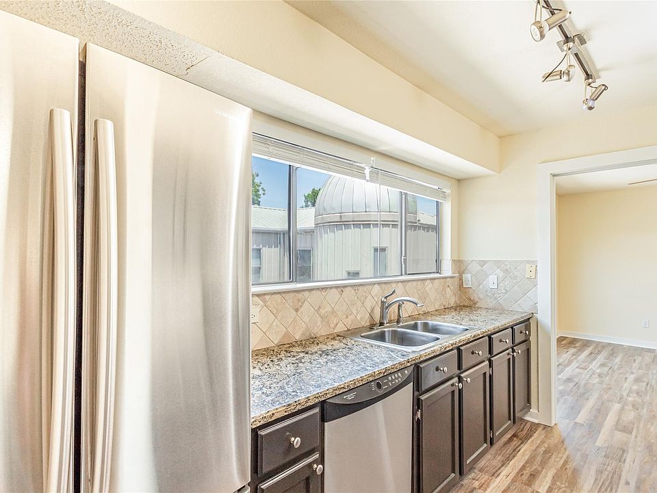 1st image of 4402 Holland Ave APT 202