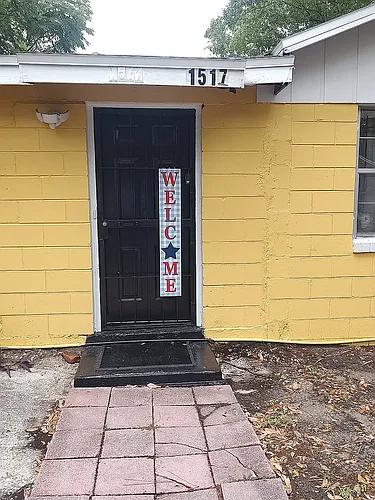 1517 Ella St Photo 1