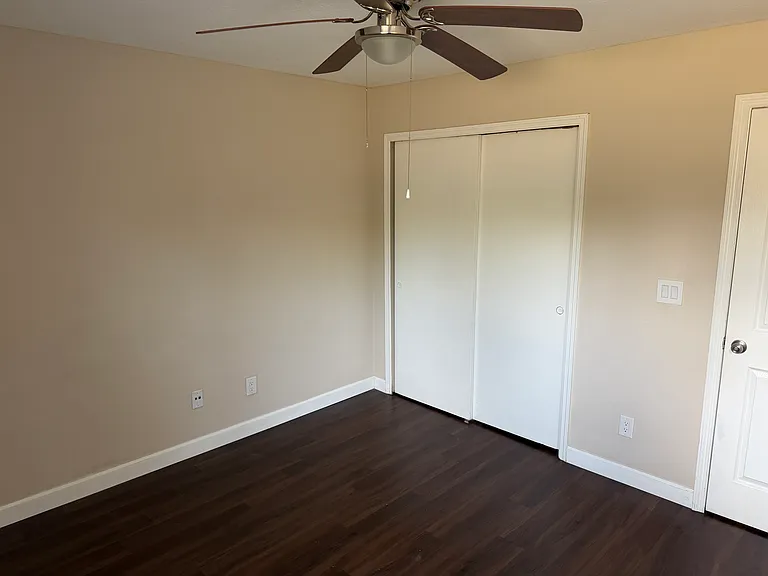 6004 Westgate Dr #102 — Photo 13