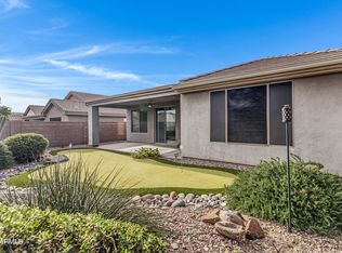 41105 N Prestancia Dr, Phoenix, AZ 85086