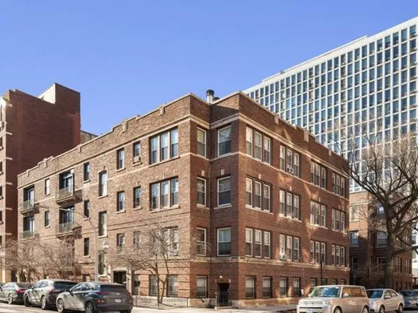 3638 N Pine Grove Ave #G2, Chicago, IL 60613