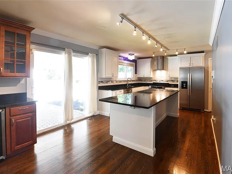 1419 Sawyers Trail Ct — Photo 18