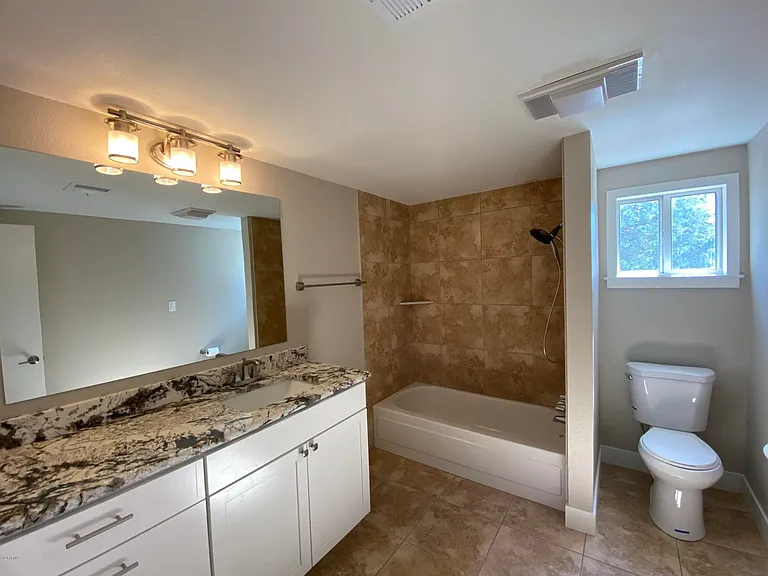 600 S Mud Springs Rd — Photo 10