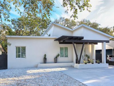 803 E 11th Ave, New Smyrna Beach, FL, 32169