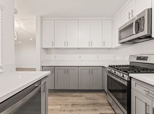 7230 Franklin Ave #109, Los Angeles, CA 90046