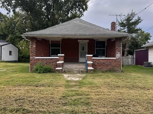 605 N Park Ave, Centerville, IA 52544