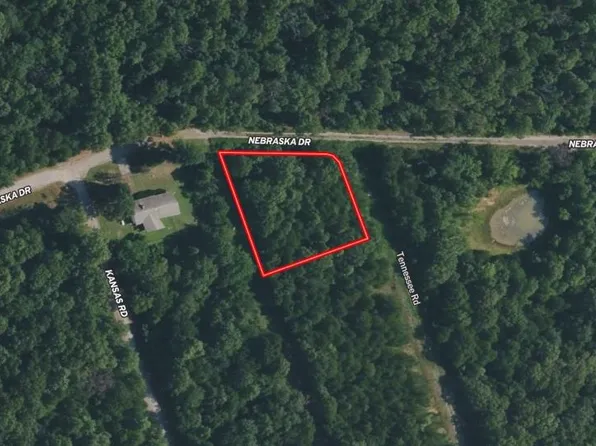 1001 S Tennessee Rd, Horseshoe Bend, AR 72512