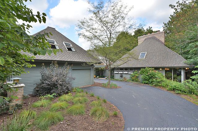 1st image of 20823 Briarwood Ln