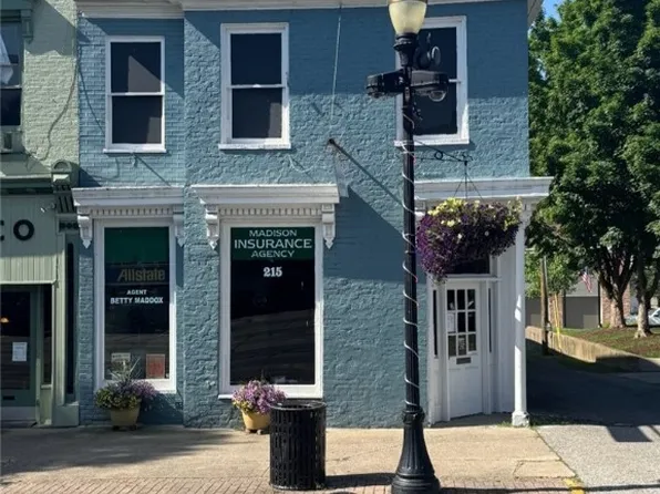 215 W Main Street, Madison, IN 47250