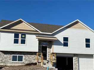 112 NE Jensen St, Grain Valley, MO 64029