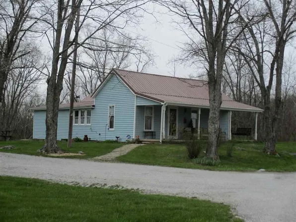 1090 McGraw Rd, Falmouth, KY 41040