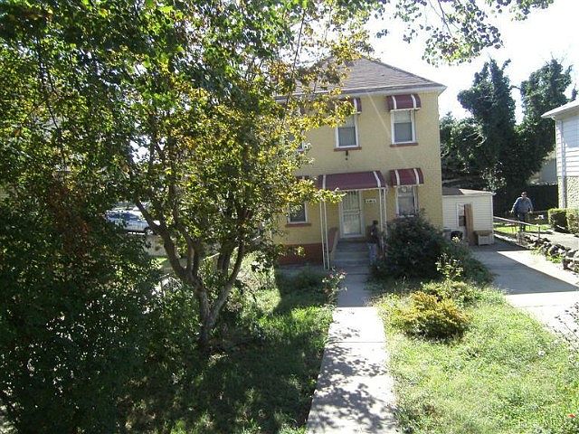 2nd image of 1816 Hammersley Ave