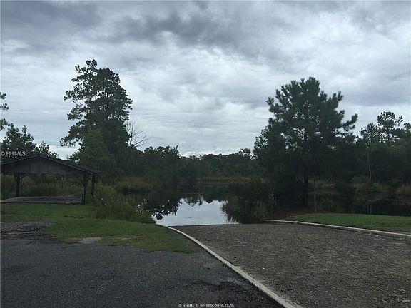 3rd image of 3904 Okatie Hwy