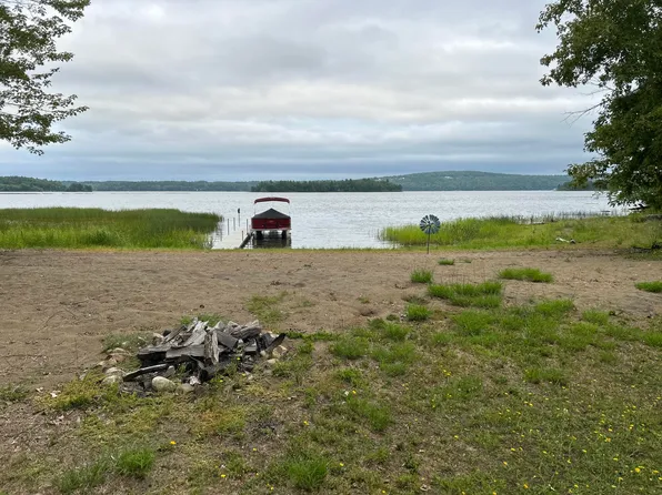 34 Androscoggin Loop, Leeds, ME 04263