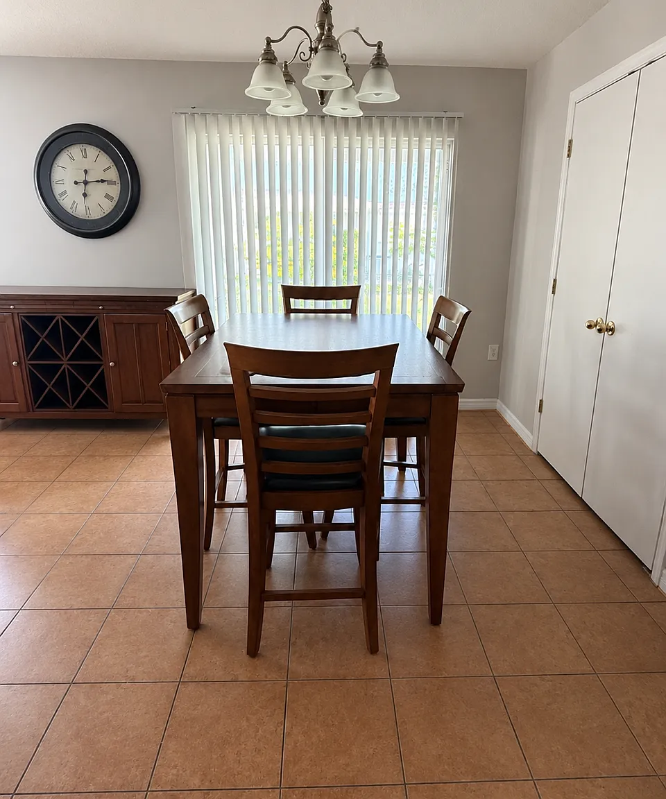 2535 Hassonite St — Photo 3